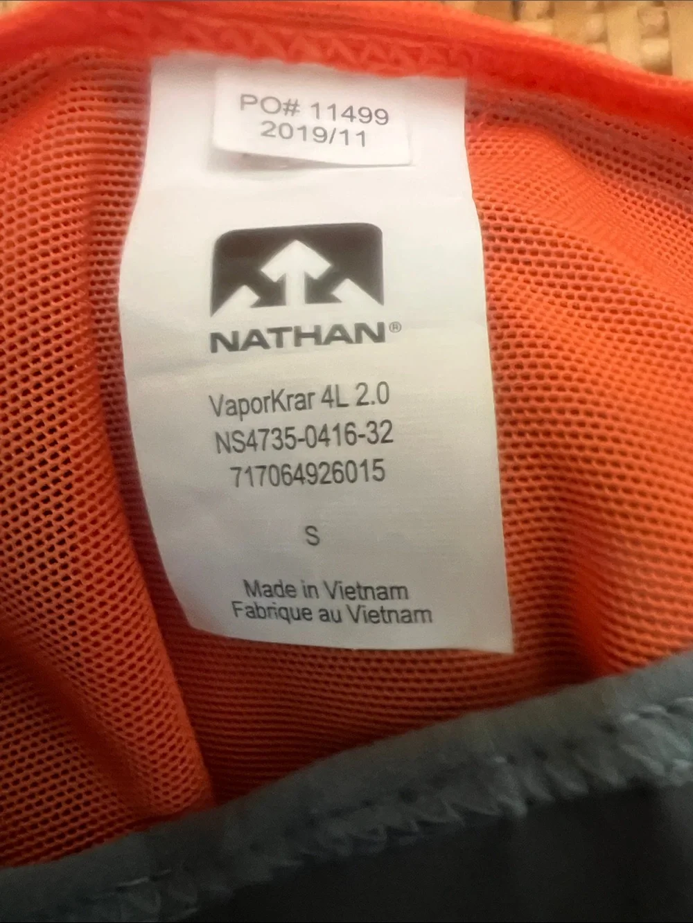 Nathan VaporKrar 2.0 Hydration Pack 4L Race Vest. Size Small Pre-Owned.